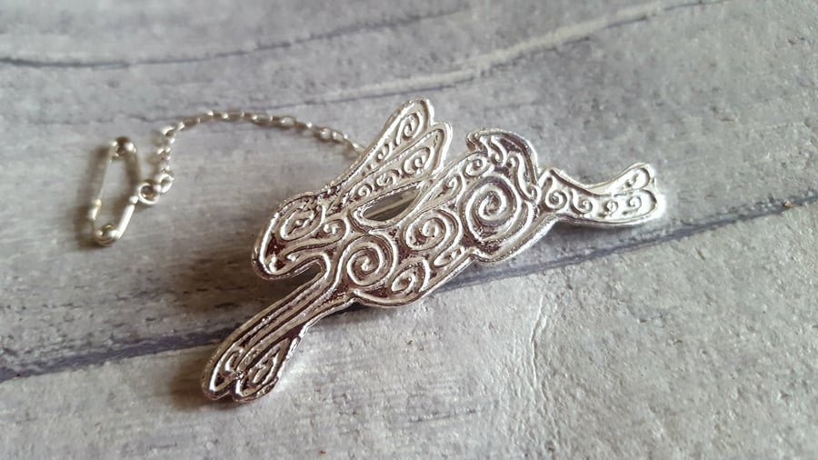 Andromeda - etched silver hare brooch