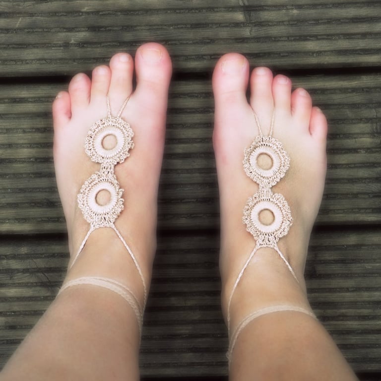 PATTERN ONLY (PDF File) - Circles barefoot crochet sandals