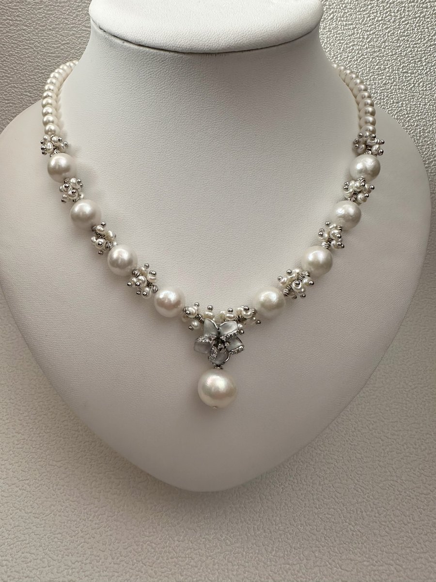 Tear of Angel White Natural Pearl Necklace
