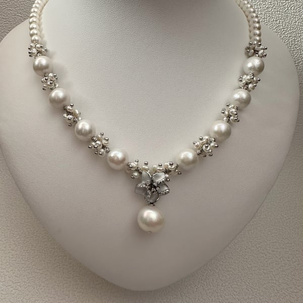 Tear of Angel White Natural Pearl Necklace