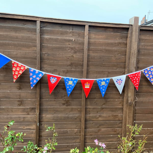 Jubilee Bunting Red White & Blue - 11 Flags with FREE P&P