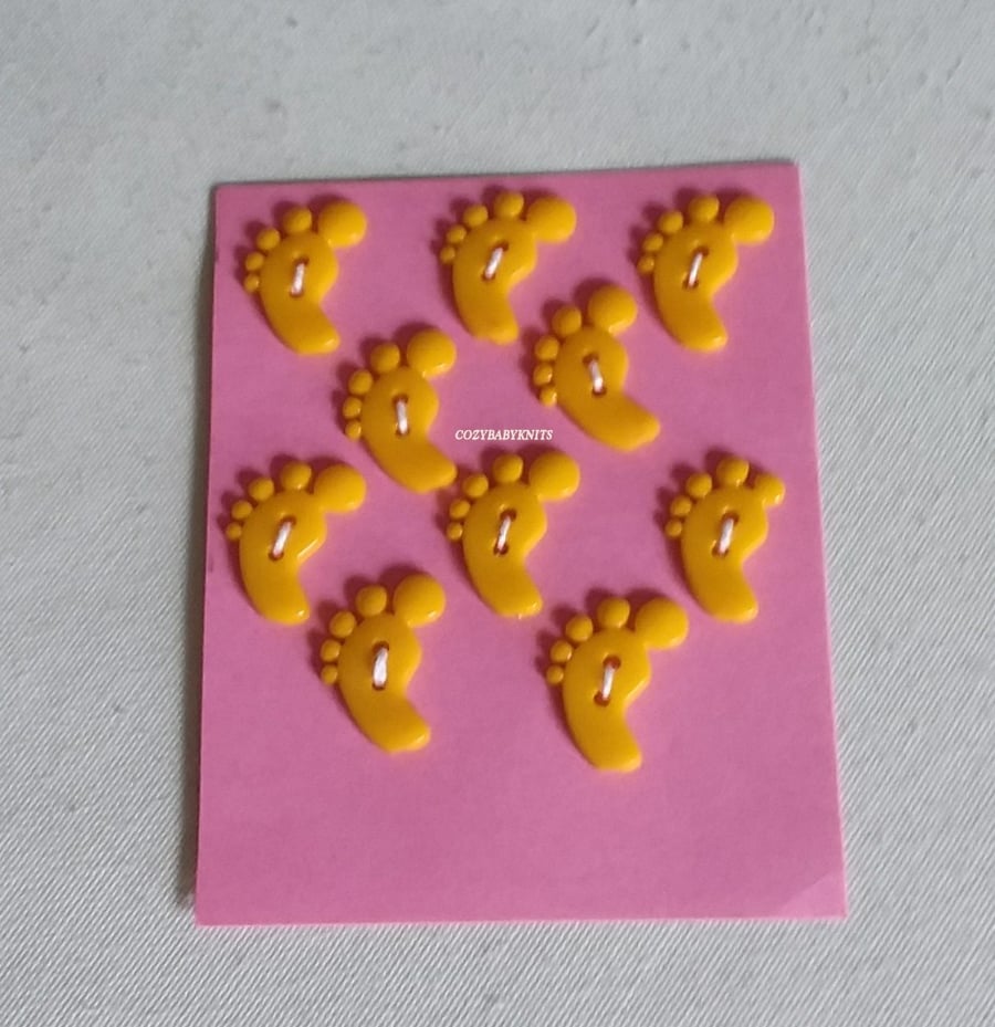 MUSTARD YELLOW FEET SHAPED BUTTONS
