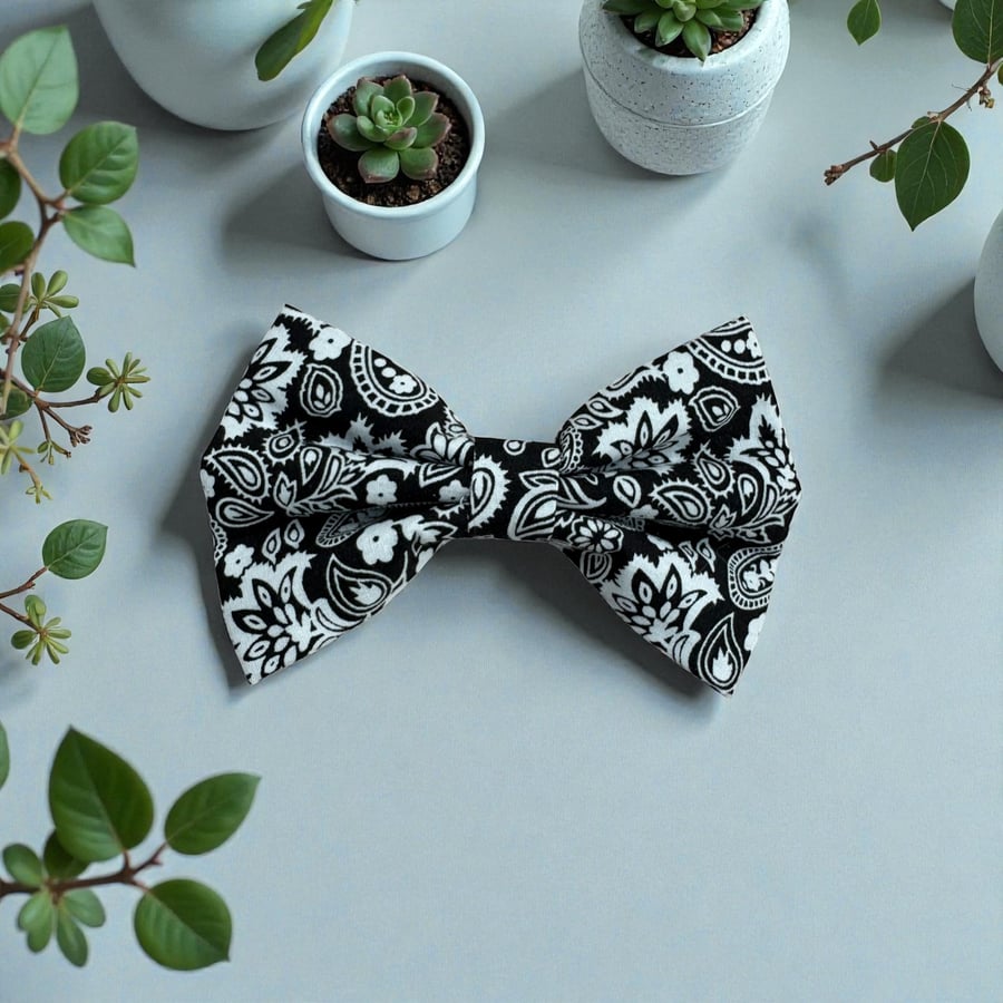 Black & White Paisley Handmade Dog Bow Tie 