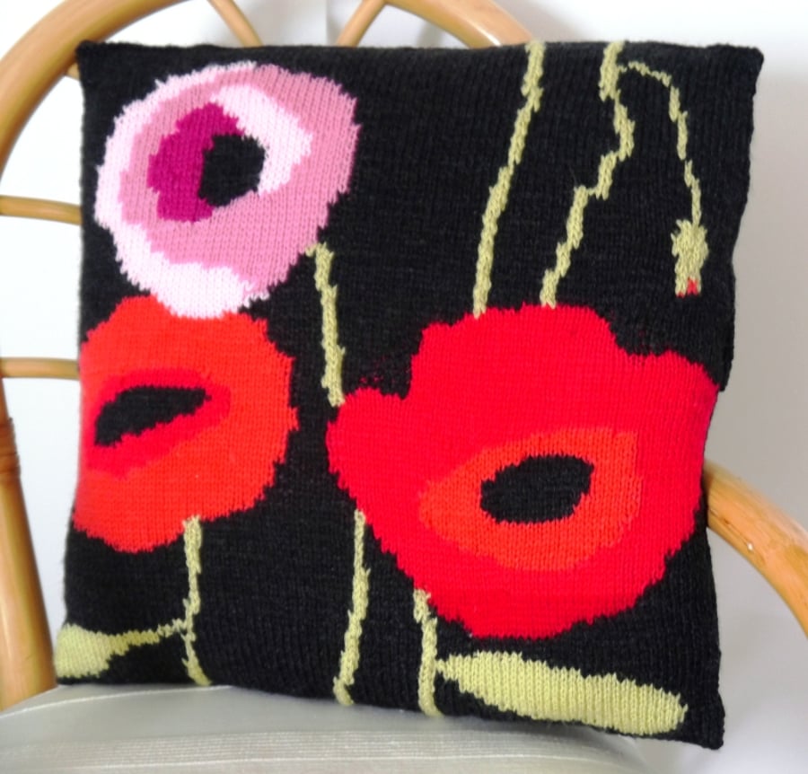 Knitting Pattern for Poppy Cushion.  Digital Pattern