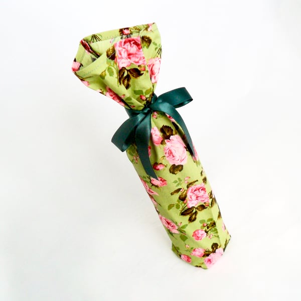 Floral bottle gift bag