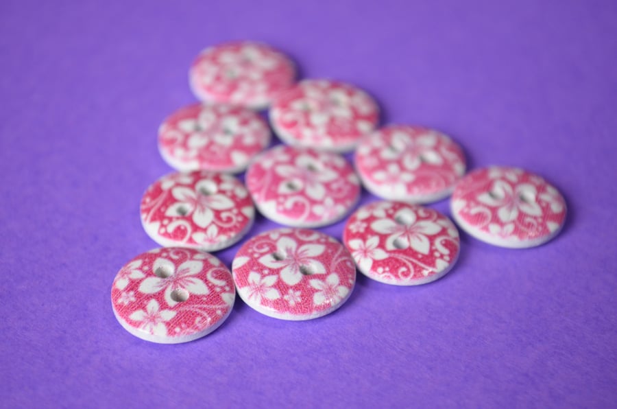 15mm Wooden Floral Buttons Hawaiian Raspberry Pink & White 10pk Flowers (SF41)