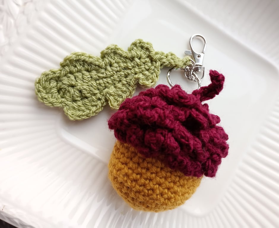 Acorn with leaf crochet bag charm