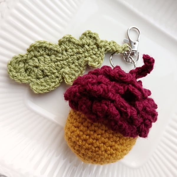 Acorn with leaf crochet bag charm