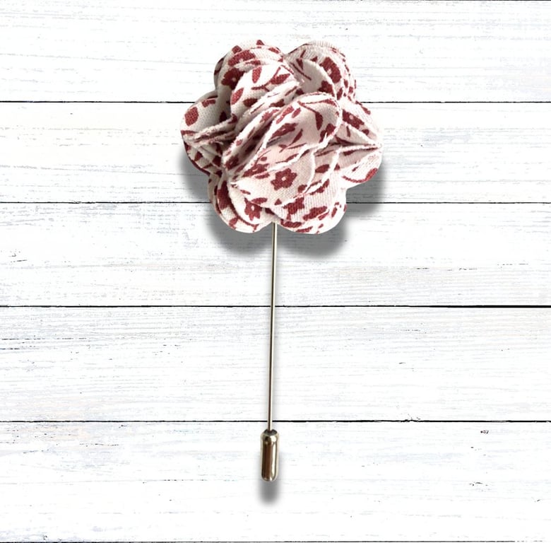 Flower Lapel Pin, White Floer, Wedding Buttonhole, Christmas Gift