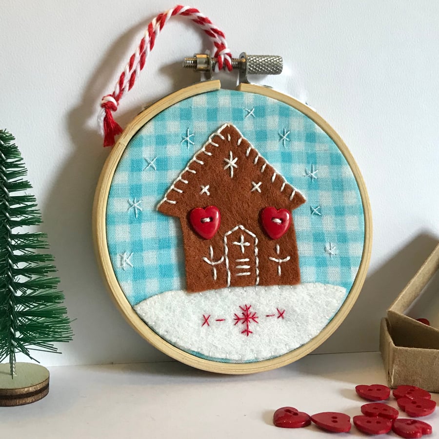Gingerbread House Hoop Art, Tree Decoration, Christmas Decoration
