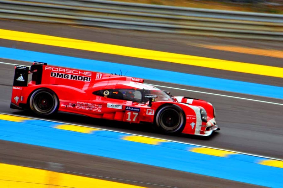 Porsche 919 Hybrid 24 Hours Of Le Mans 2015 Photograph Print