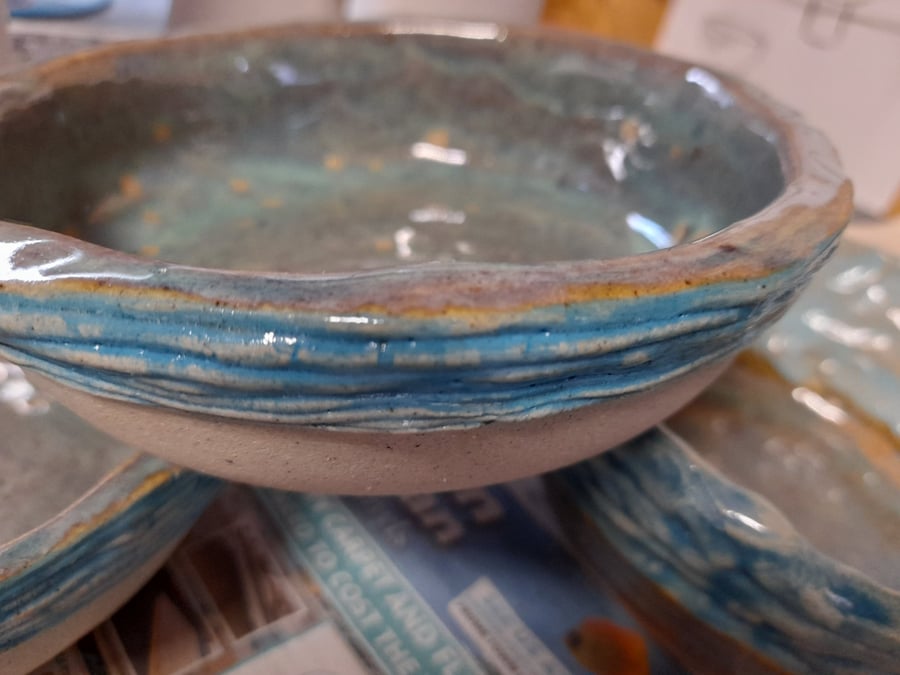 Ceramic layered textured bowl