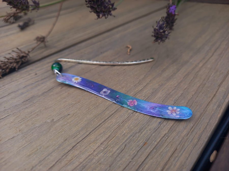 Iridescent lavendar Squiggle Bookmark with White Flowers