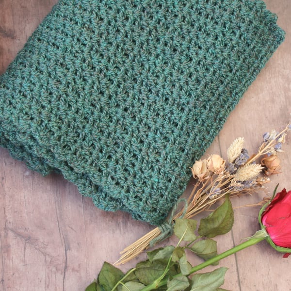 Tweed-effect Crocheted Scarf - Indoor Scarf - Beautiful textured crocheted scarf