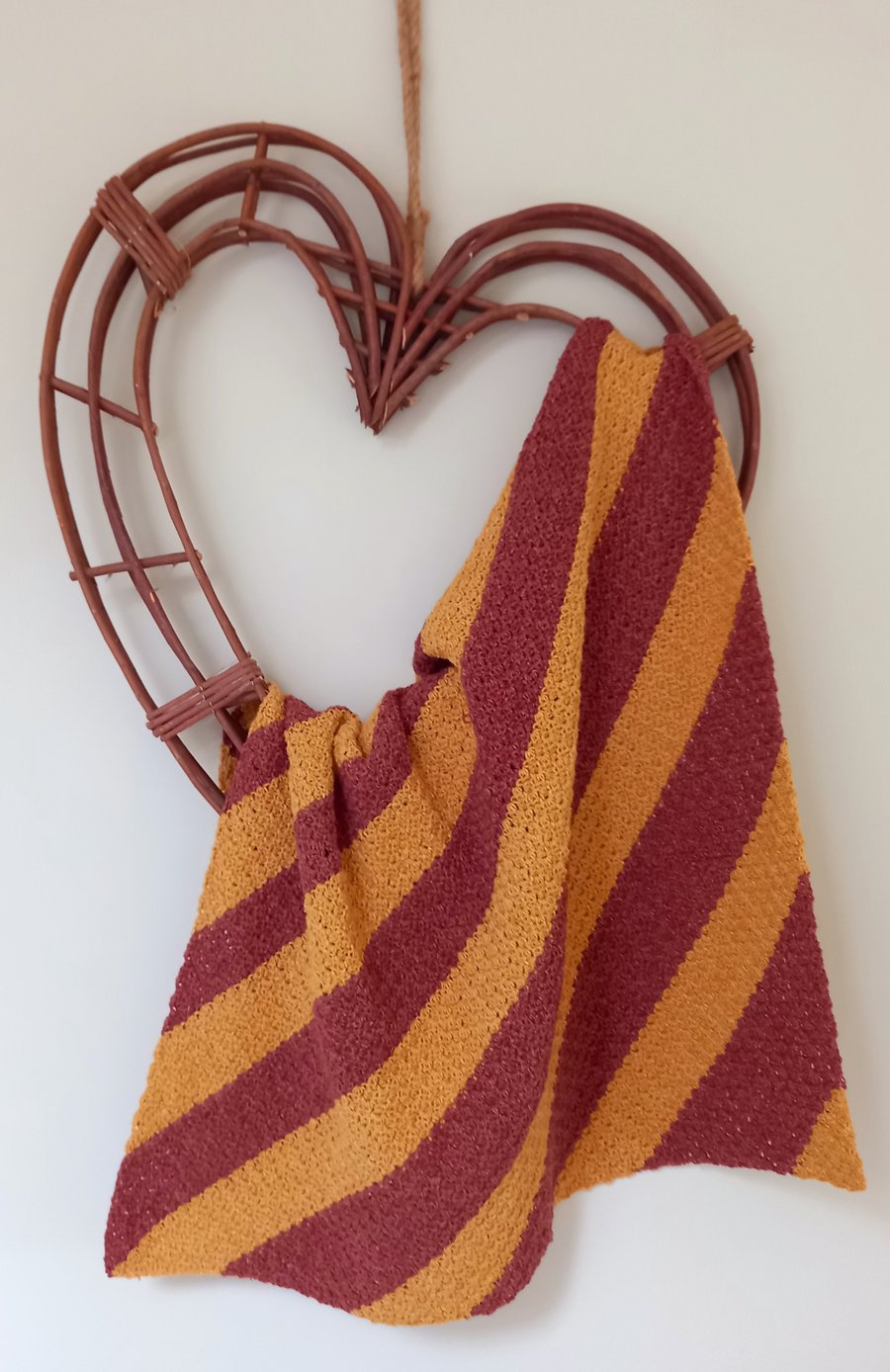 Crochet Pattern for Throw with Stripes