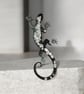 Lizard guardian (white howlite) - Image 3