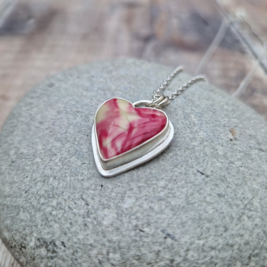 One love necklace in cheap pink
