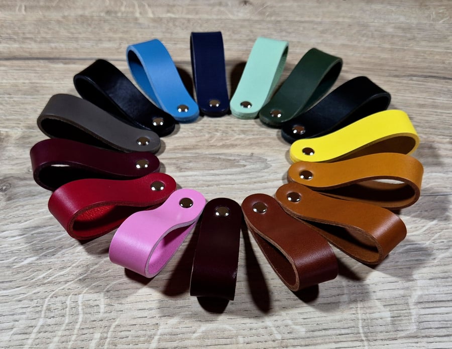 Handcrafted Leather Pull (9 Sizes to choose from)