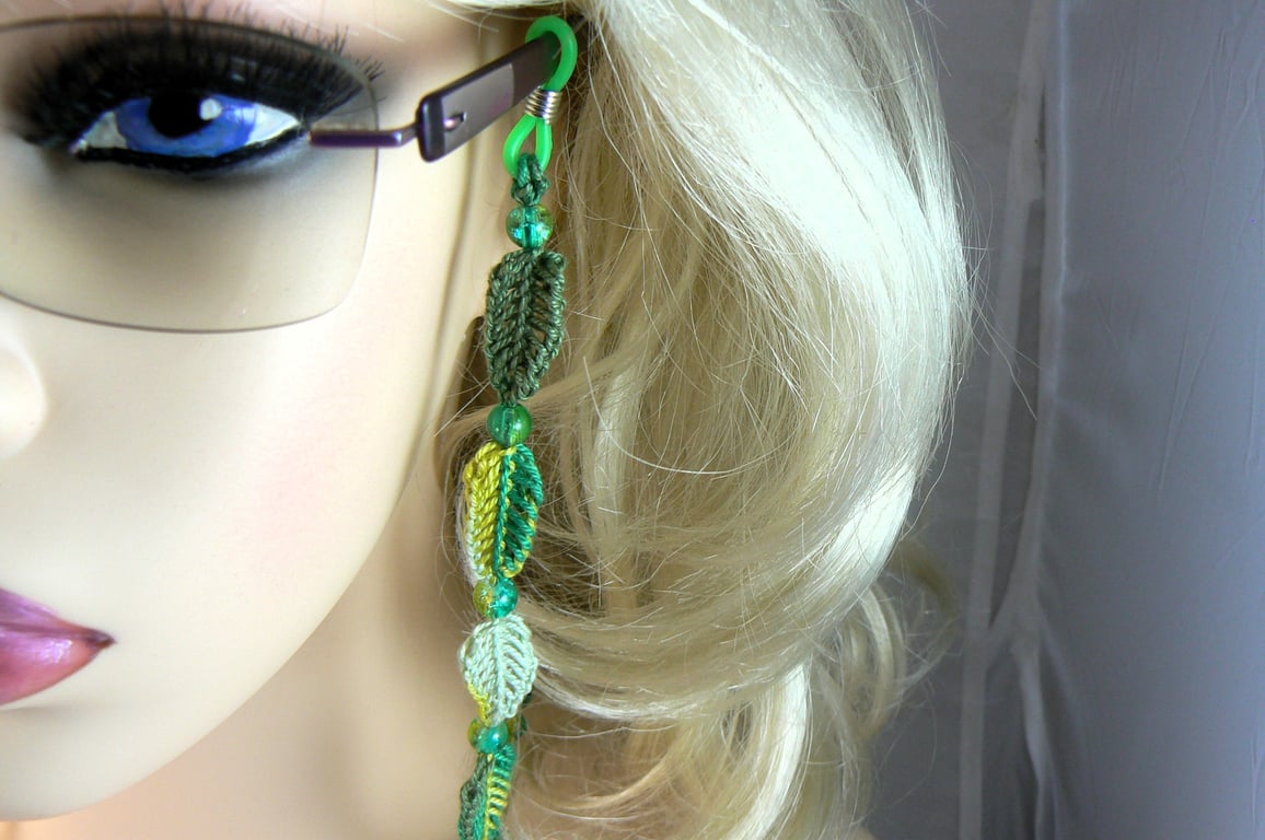 Glasses lanyard chain , crochet leaves with beads (green variegated)