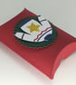 Small pillow Christmas gift box - white star jumper - Image 4