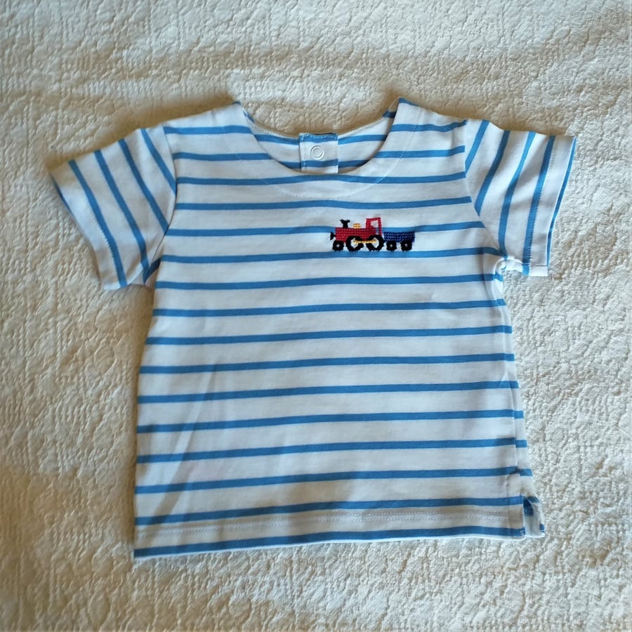 Train T-shirt age 3-6 months, hand embroidered