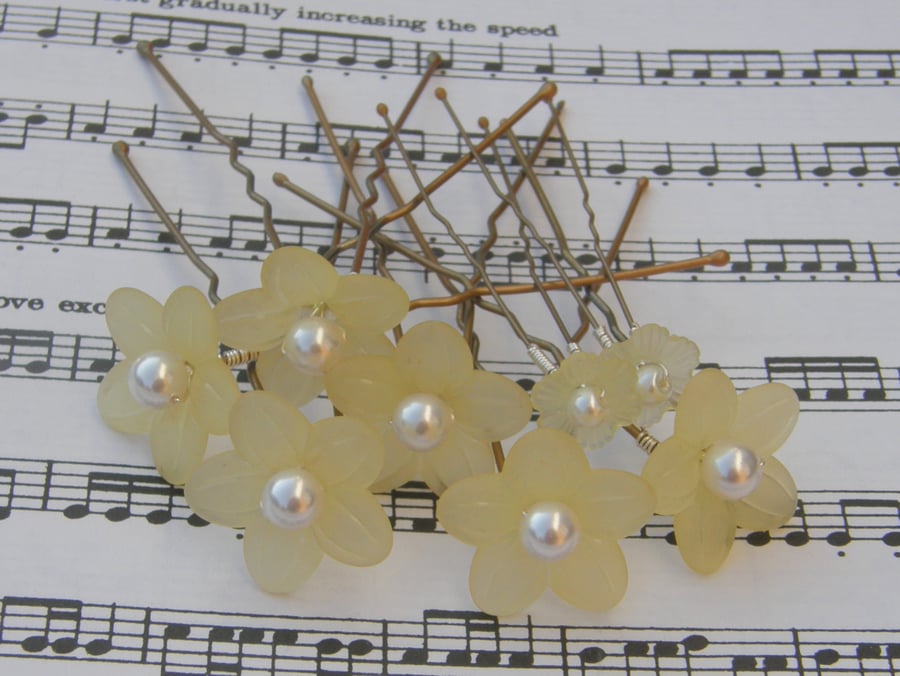 Yellow flower hair pins Brides, Bridesmaids, Flower Girls, Proms, set of 8