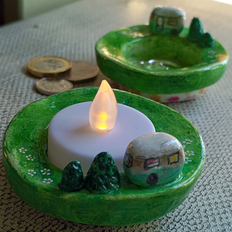 Caravan holiday t-light or trinket dish