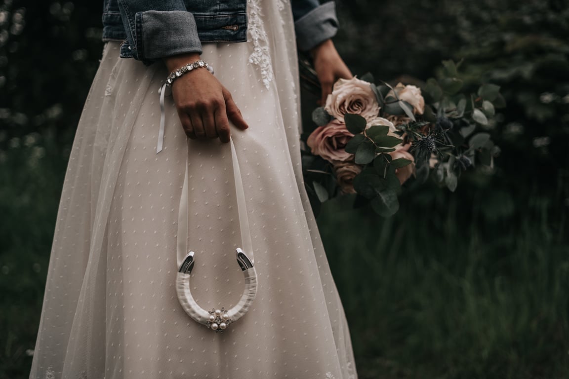 Personalised Wedding Lucky Horseshoe – Ivory Satin & Pearl Keepsake for Newlywed