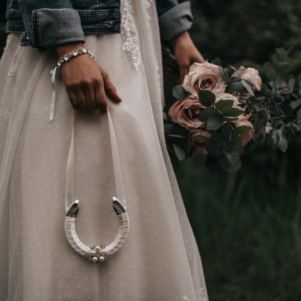 Personalised Wedding Lucky Horseshoe – Ivory Satin & Pearl Keepsake for Newlywed
