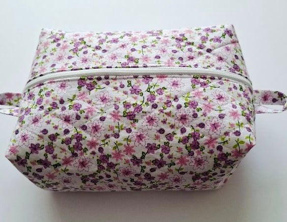 Lavender and pink floral boxed toiletry bag