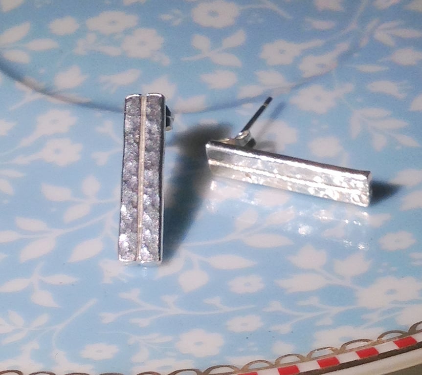 Handmade Sterling Silver Stud Earrings (ERSSSTBA2) - UK Free Post