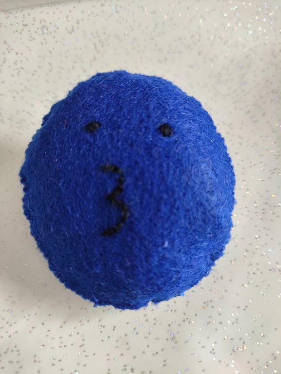 Handmade felt emoji brooch 