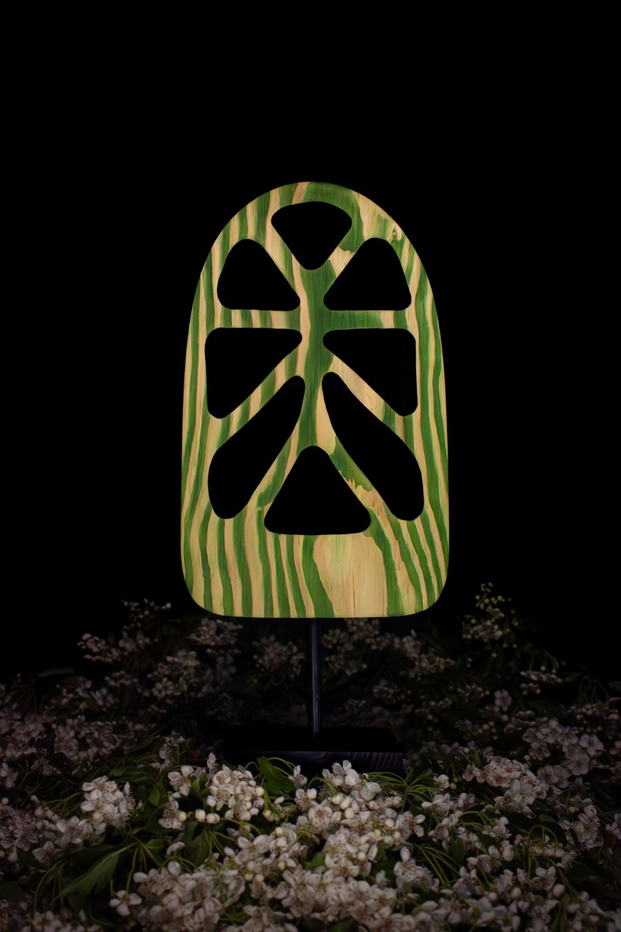 "Monstera" - abstract wooden sculpture 