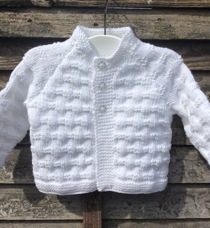 Baby cardigan white knit 0-3 months 