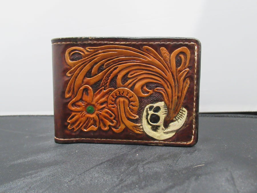 Handmade Leather Tooled Skull Bifold Wallet Brown