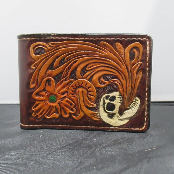 Handmade Leather Tooled Skull Bifold Wallet Brown
