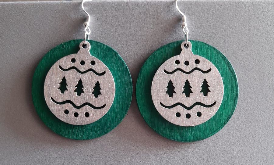 Christmas earrings - wood