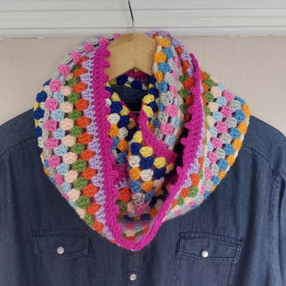 Crochet Infinity Scarf Magenta Trim