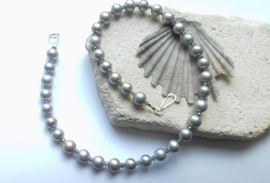 Grey Freshwater Pearl and Labradorite Colour Theory Necklace