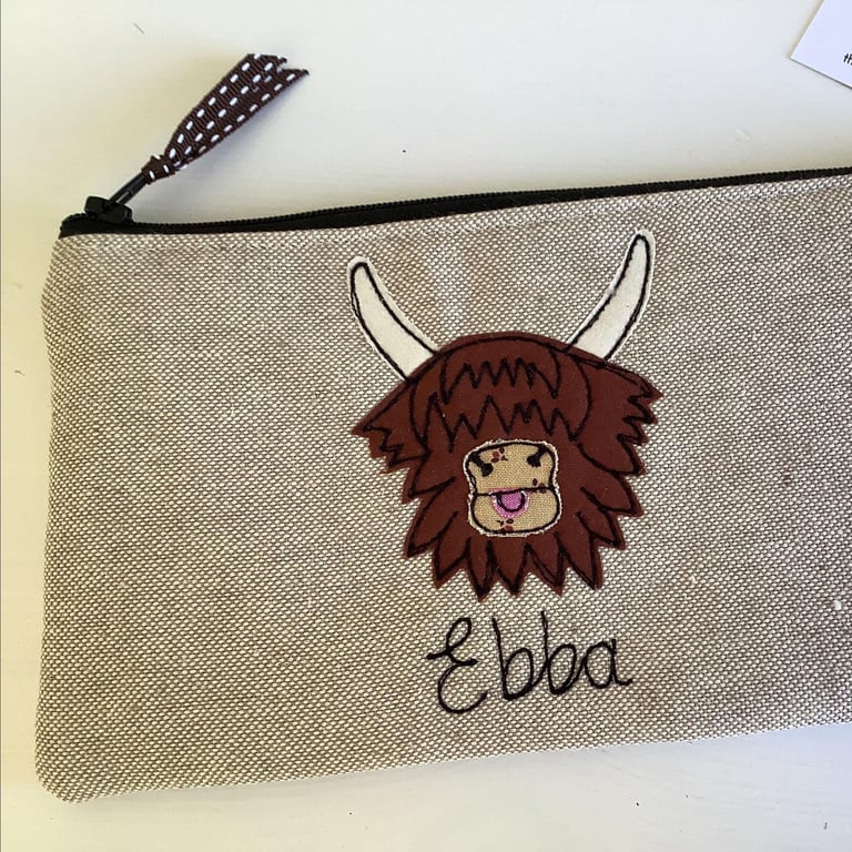 Custom Highland Cow Coo Cosmetic Bag - Personalised Makeup Pouch