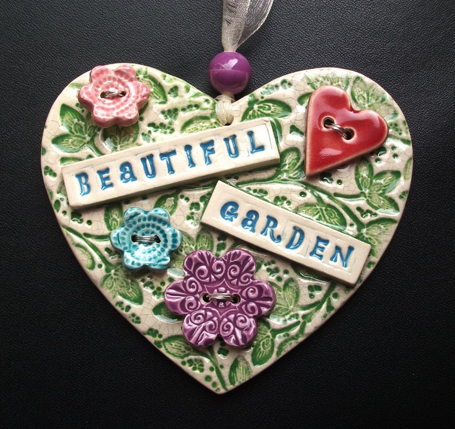 Beautiful Garden Ceramic heart decoration with button flowers