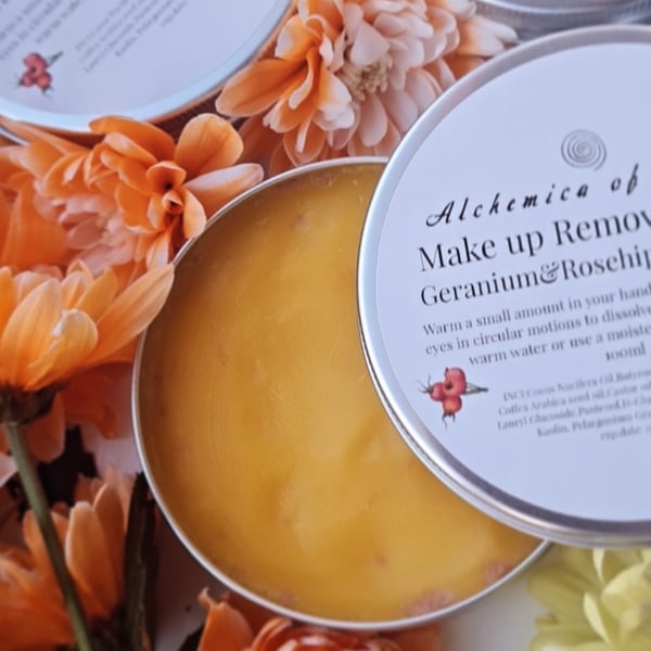 GERANIUM AND ROSEHIP HOT MAKE UP REMOVAL BUTTER