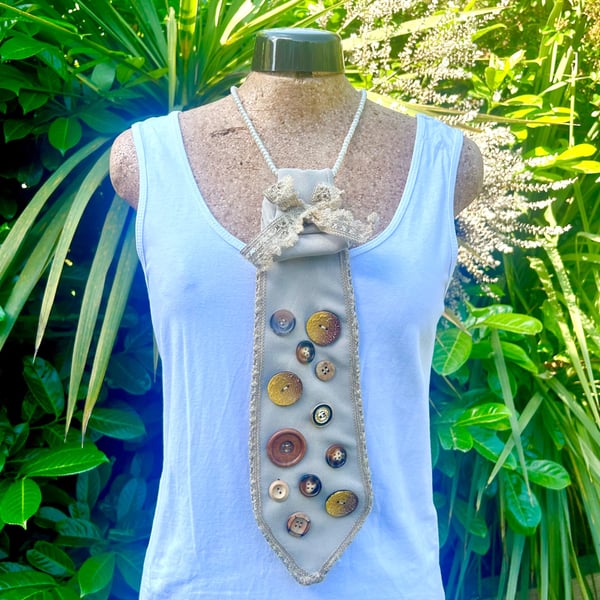 Button embellished tie - Upcycled - Fashion accessory 