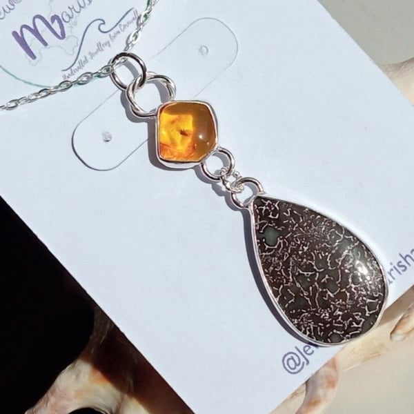 Necklace Silver Amber with Insect Dinosaur Bone Jewellery Gift Teardrop Pendant
