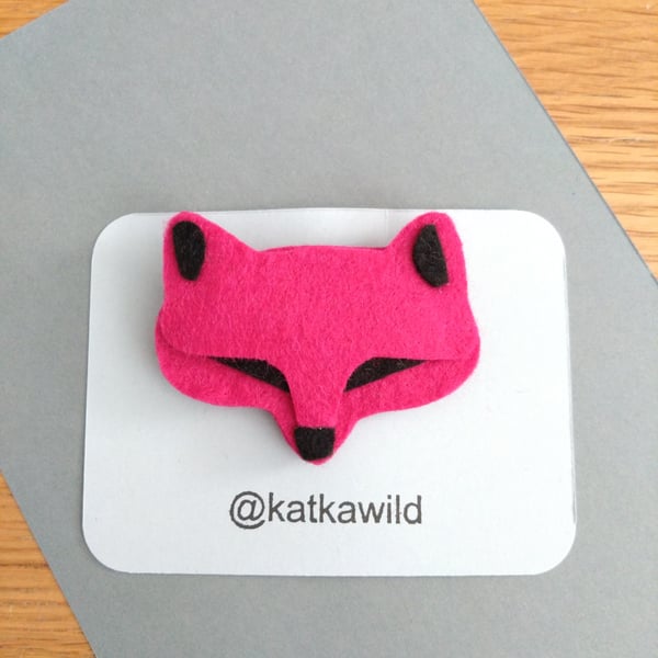Felt Pink Fox Brooch 