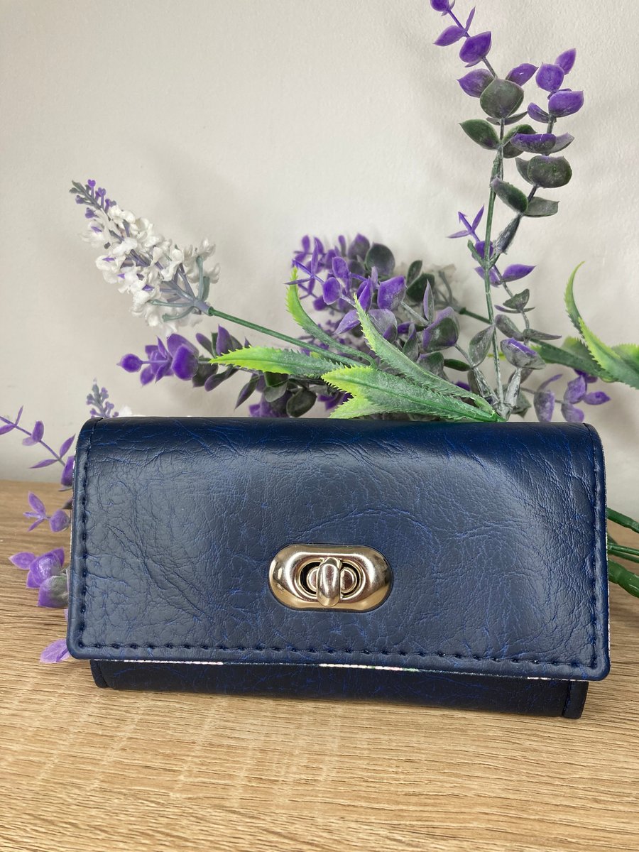 Leatherette Accordion Wallet