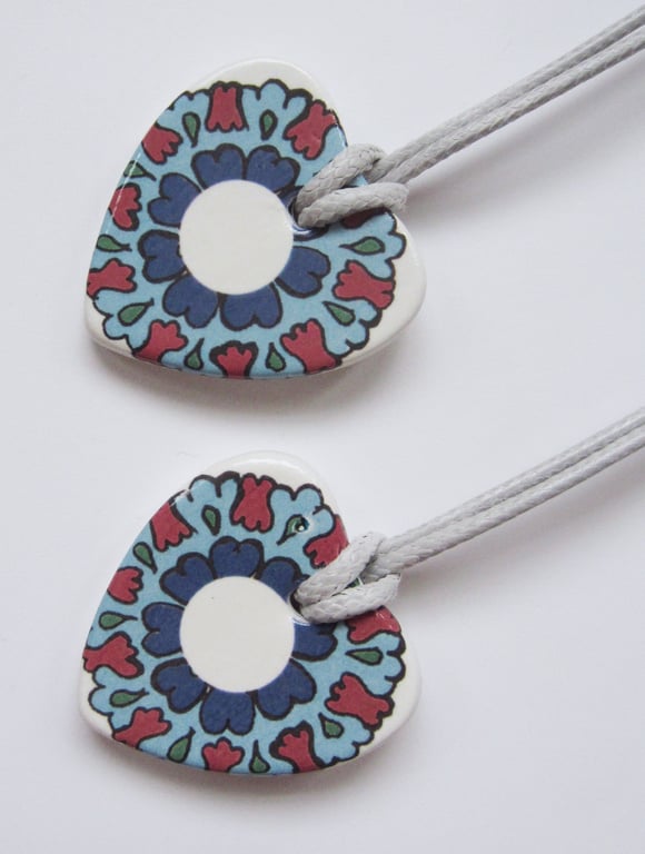 Ottoman Inspired Floral Design Heart Shaped Ceramic Pendant on Grey Cord