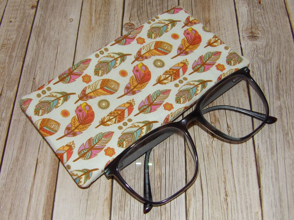 Padded glasses pouch tribal feathers fabric apprx 8.5cm x 17cm