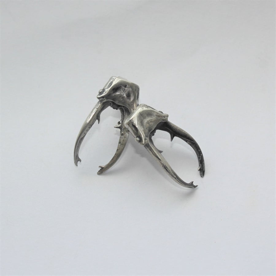 STAG BEETLE HEAD & JAW, STERLING SILVER STUD EARRINGS - UNISEX