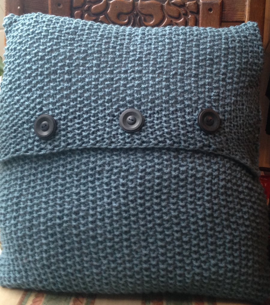 Hand knitted cushion cover 